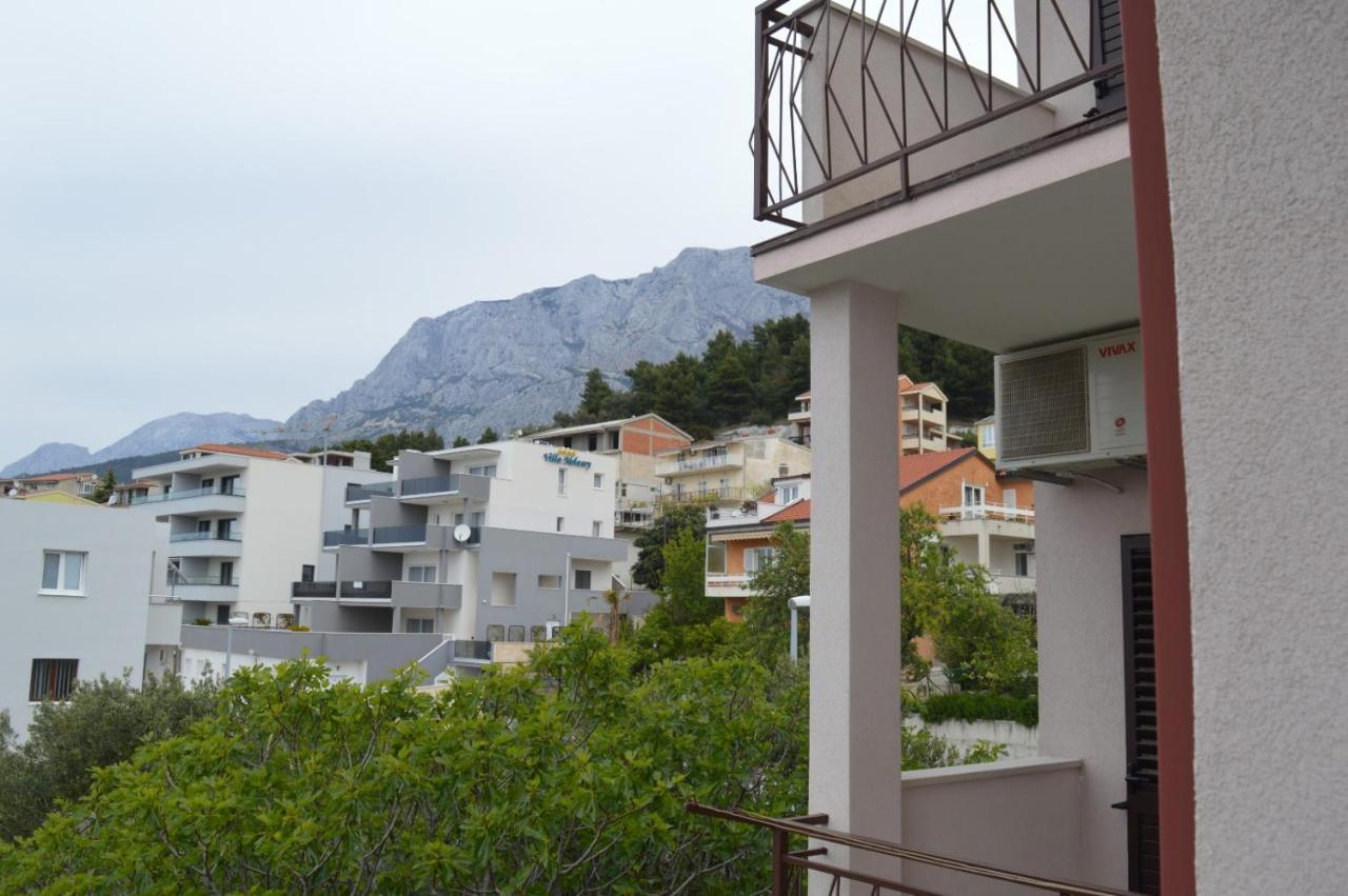 Soba Mira Apartment Макарска Екстериор снимка